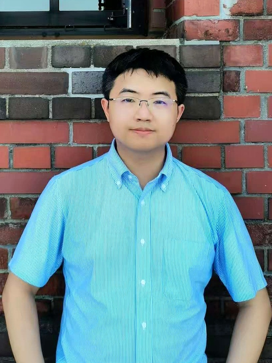 Ying-Ming Xie